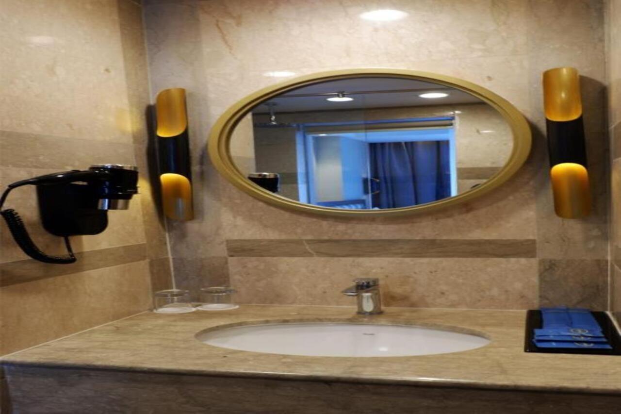 Hotel Arthama Tanah Abang Jakarta